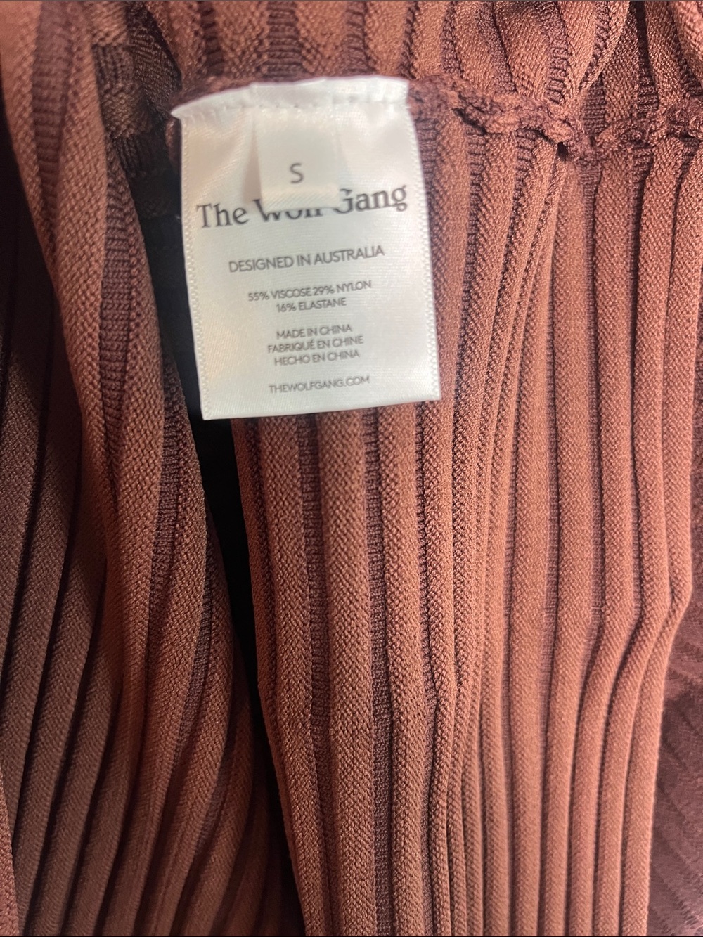 ‼️FIRM PRICE The wolf gang NWT Sunmor knitted tube midi dress chocolate sz s - Picture 8 of 8